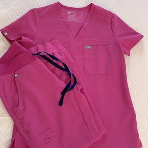 Figs ELECTRIC ORCHID 🌺 scrub set XXS/XSP